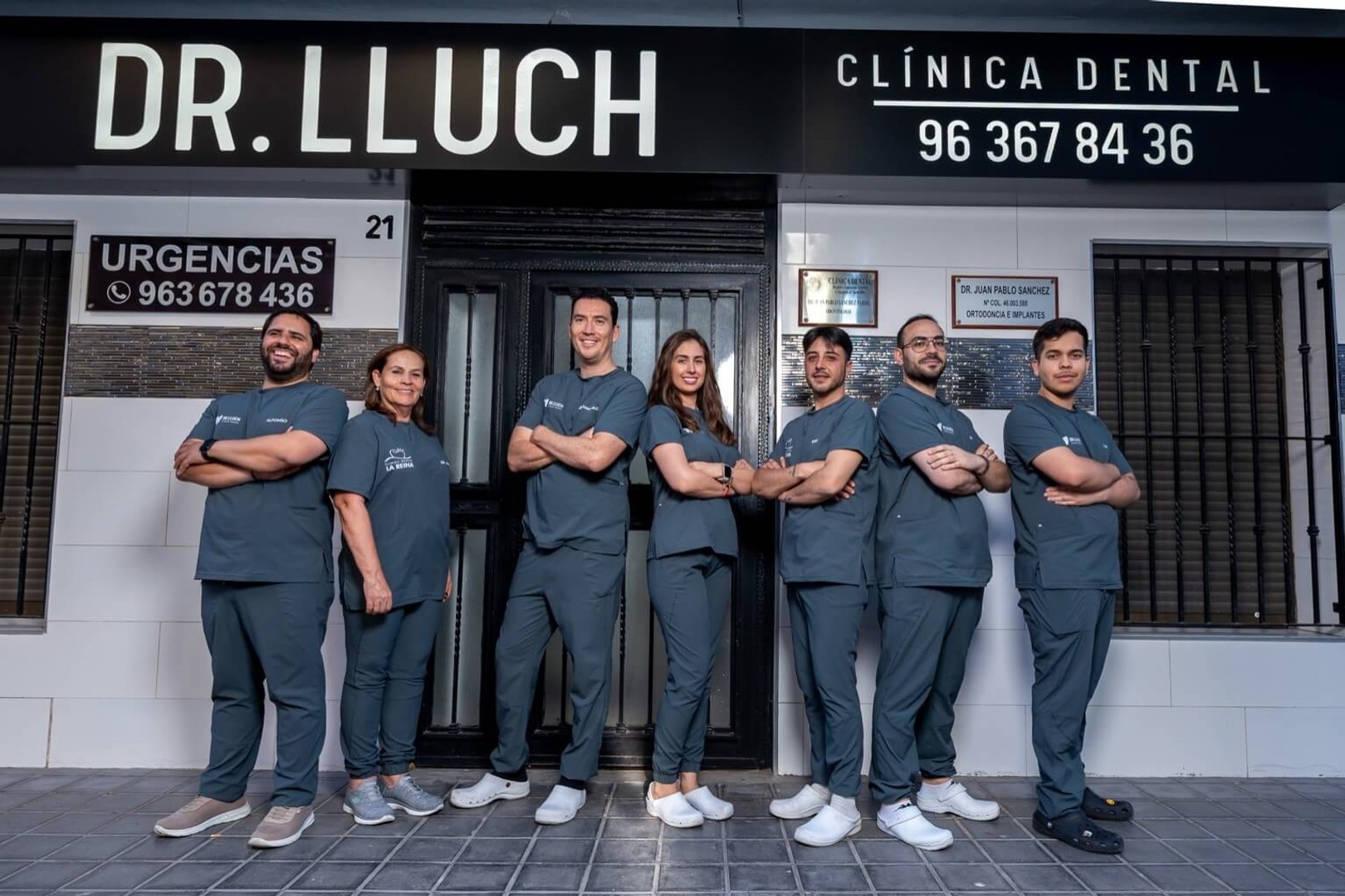 Clinica Dental Doctor Lluch Urgencias logo