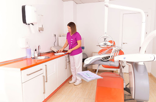Clinica Dental Capuchinos