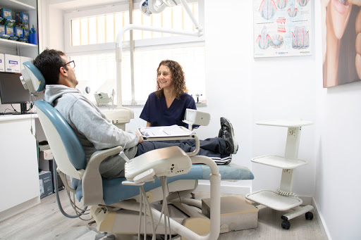 Clinica Dental Benicarló logo
