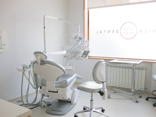 Clinica Dental Alcadent