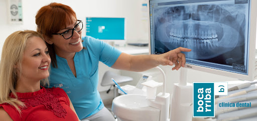 Clinica Dental BOCARRIBA logo