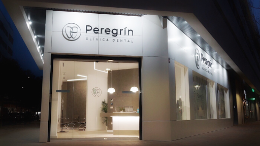 Clínica Dental Peregrín