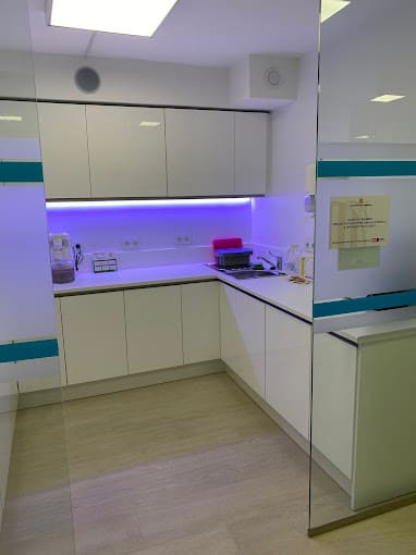 Clinica Dental Mollet Dent - Dentista en Mollet del Vallès