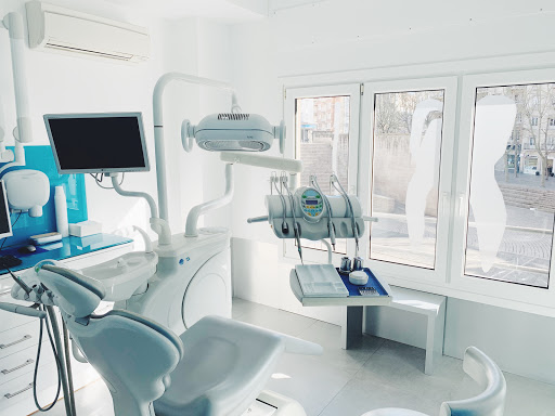 CLINICA DENTAL LECUMBERRI
