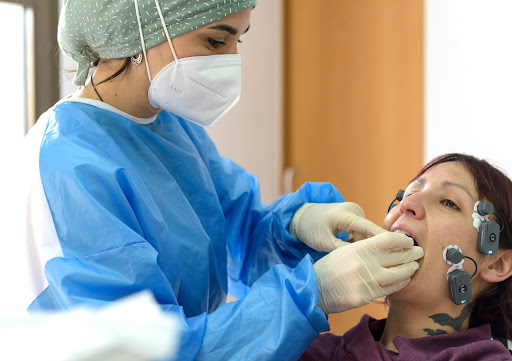 Clínica Dental Karpura