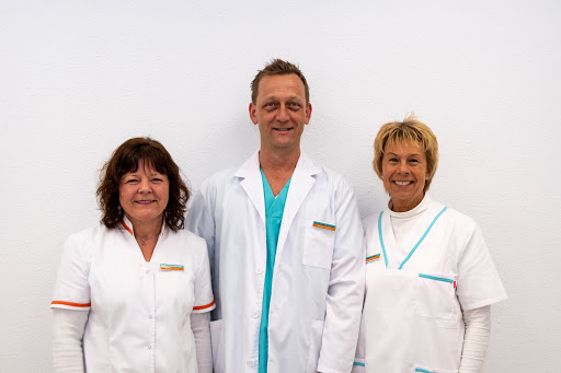 Clínica Dental Kirchner logo