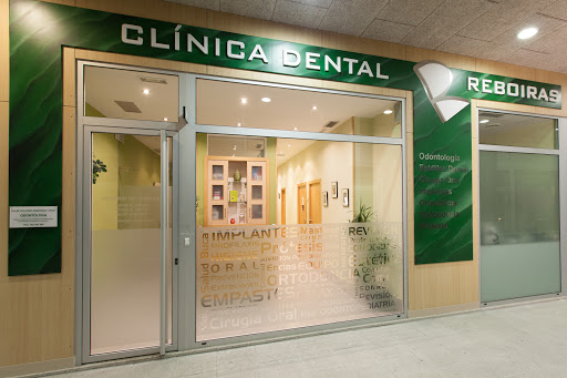Clínica Dental Reboiras logo