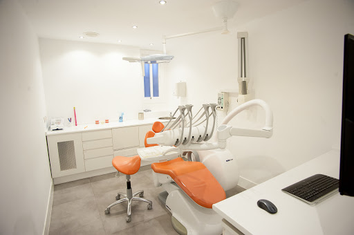Clinica Dental Linares
